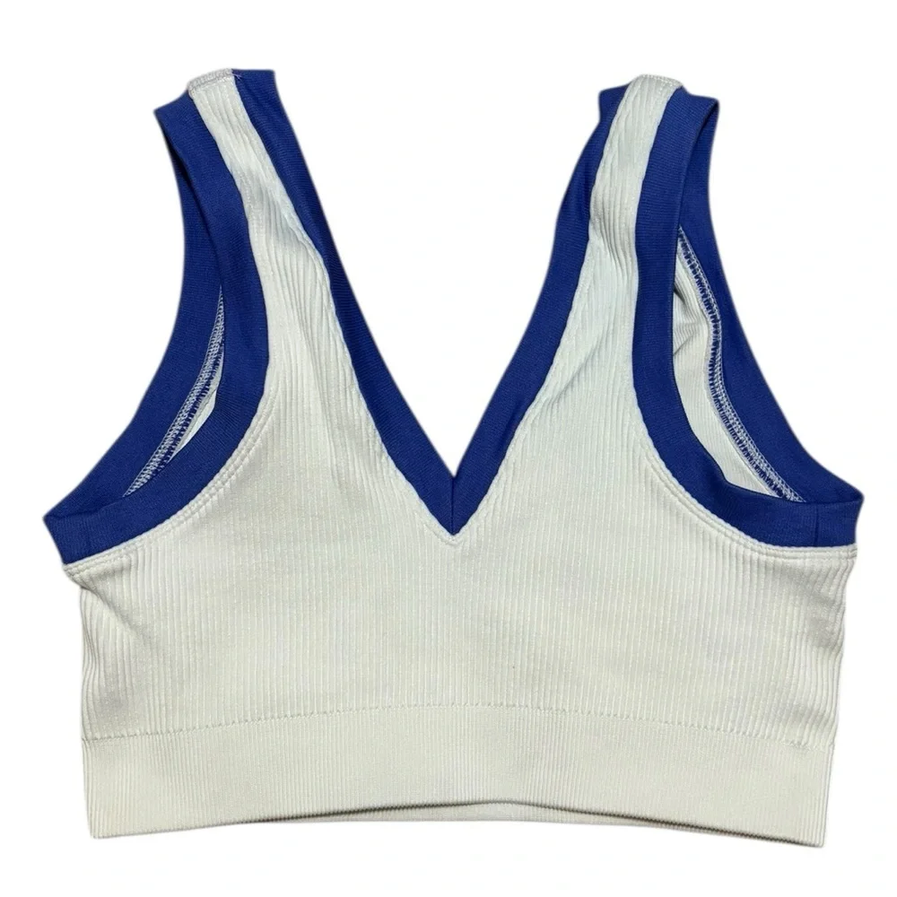 Aerie Women's White and Blue spor bra - Picture 3 of 5
